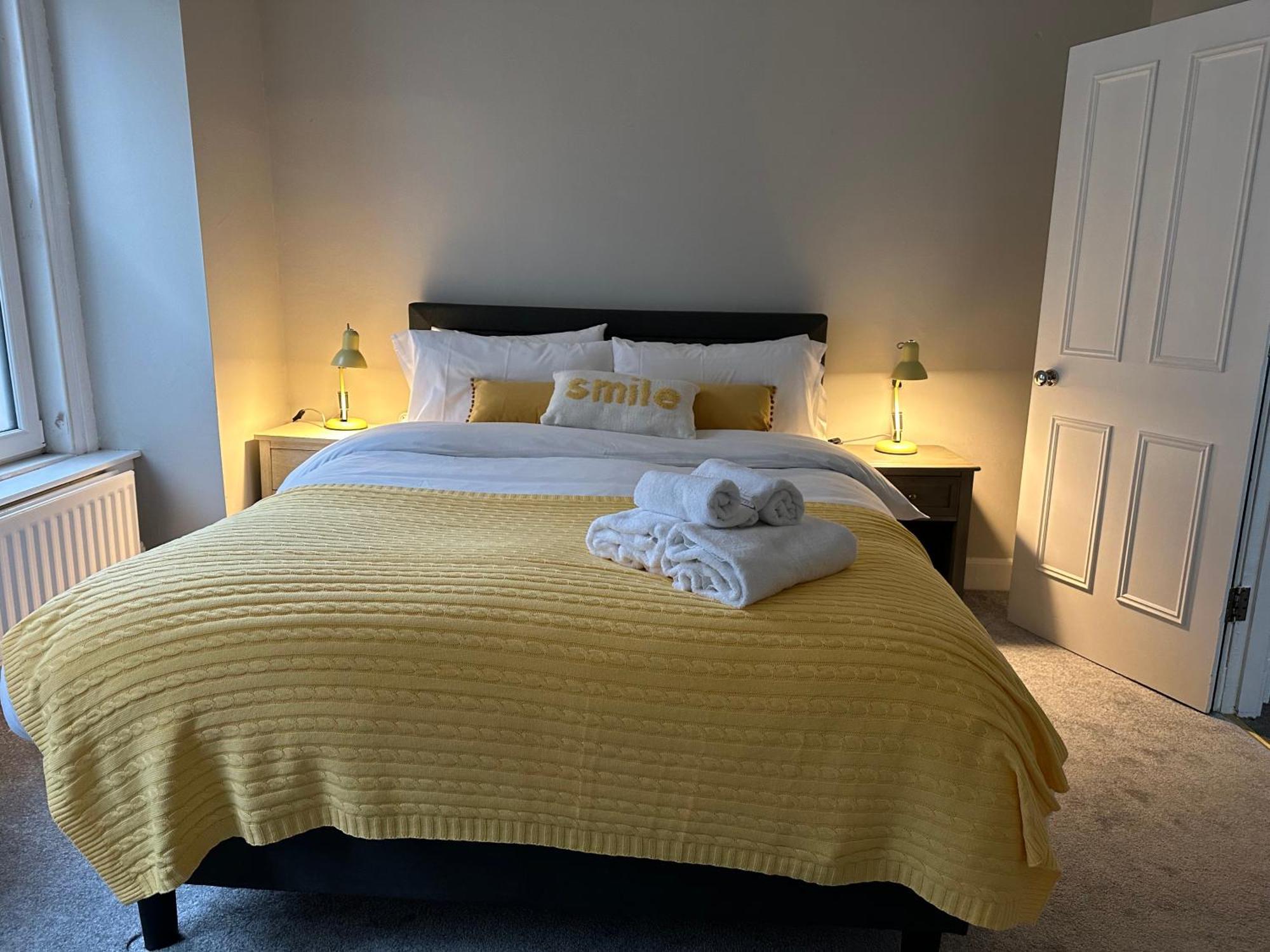 Two Bed Apartment Edinburgh Ngoại thất bức ảnh